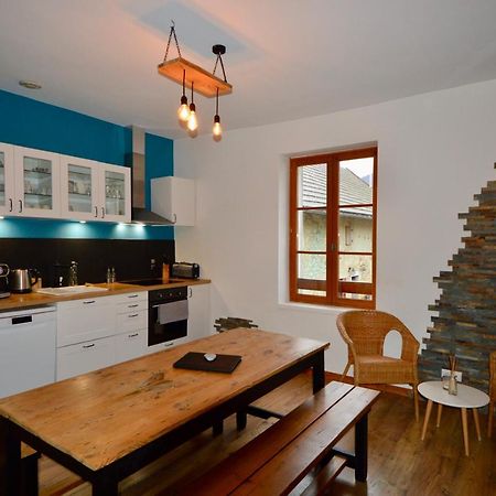 Maison Maliga J&G House Saint-Pierre-de-Curtille Ngoại thất bức ảnh